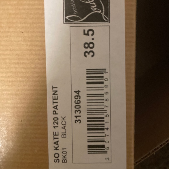 Authentic Christian louboutin Paris Pumps - Picture 6 of 6